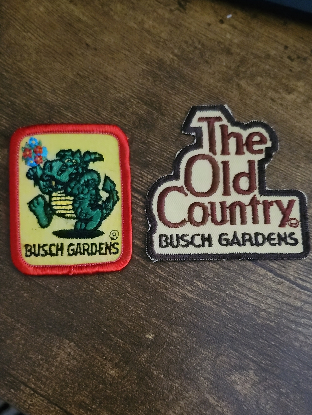Embroidered Busch Garden Patch Set in Yellow, Red, Green